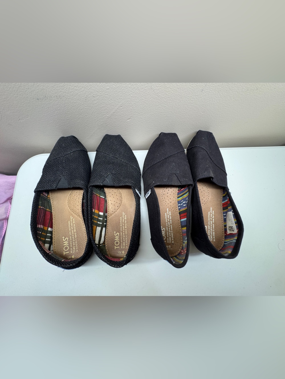 TOMS Women's Classic Canvas Slip-On - Black size Womens 6 lot of 2